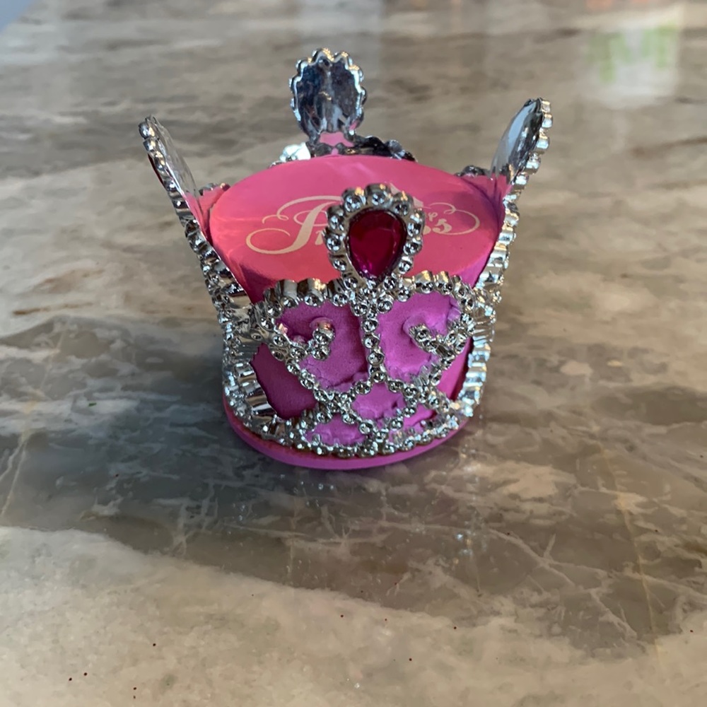 Disney Princess Crown Car Antenna Topper RARE NEW Tiara Walt Disney World NWT